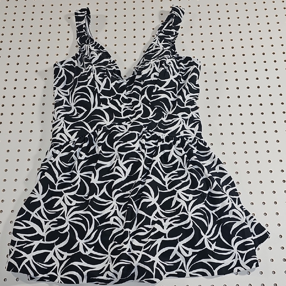 Maxine Of Hollywood Swim Suit Sz 16 Exc Cond - Picture 1 of 9